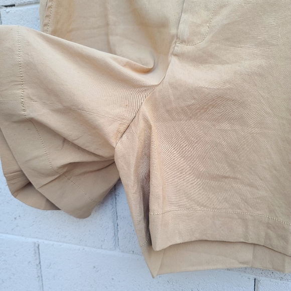 Vince | Casual Linen Blend Shorts in Almond NEW Size 14 - Picture 4 of 9